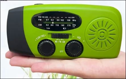 Compacte Noodradio met Solar & Hand-dynamo | Altijd Stroom -  - EaziPeazi