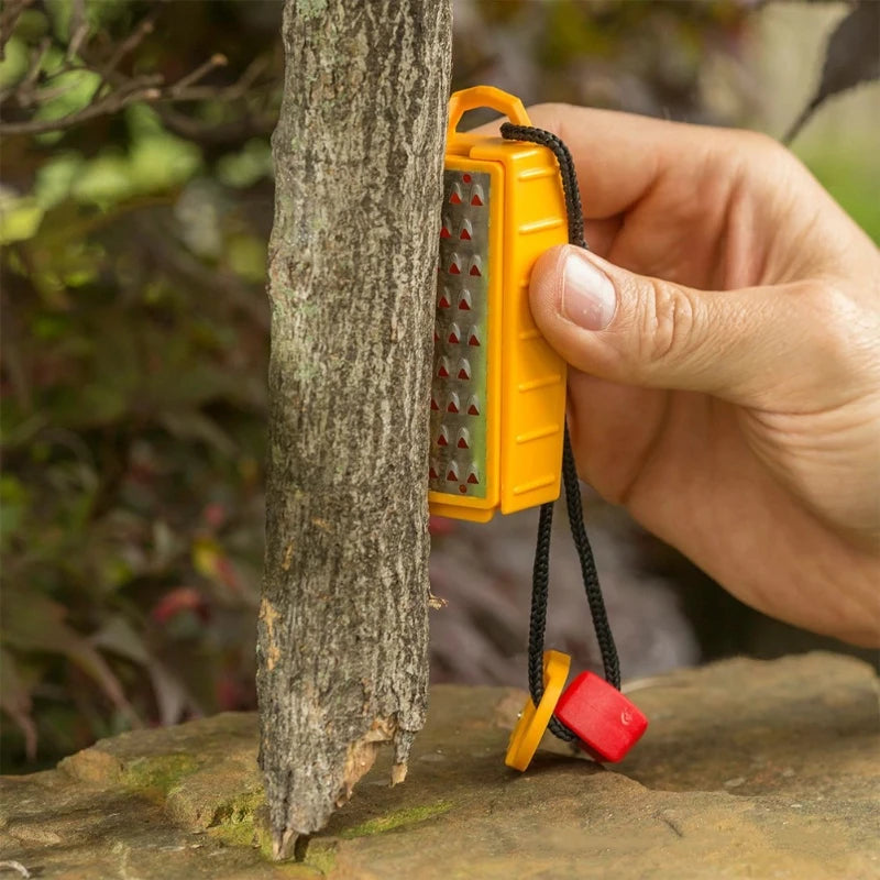 Survival Vuurstarter Set met Tindermaker - Smiths Firesteel -  - EaziPeazi